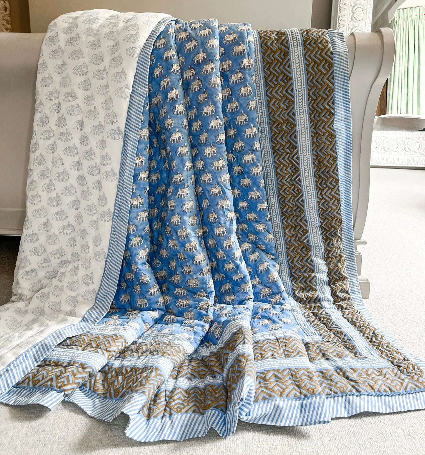BLOCK PRINT HEIRLOOM QUILT | ESTHA - King Size